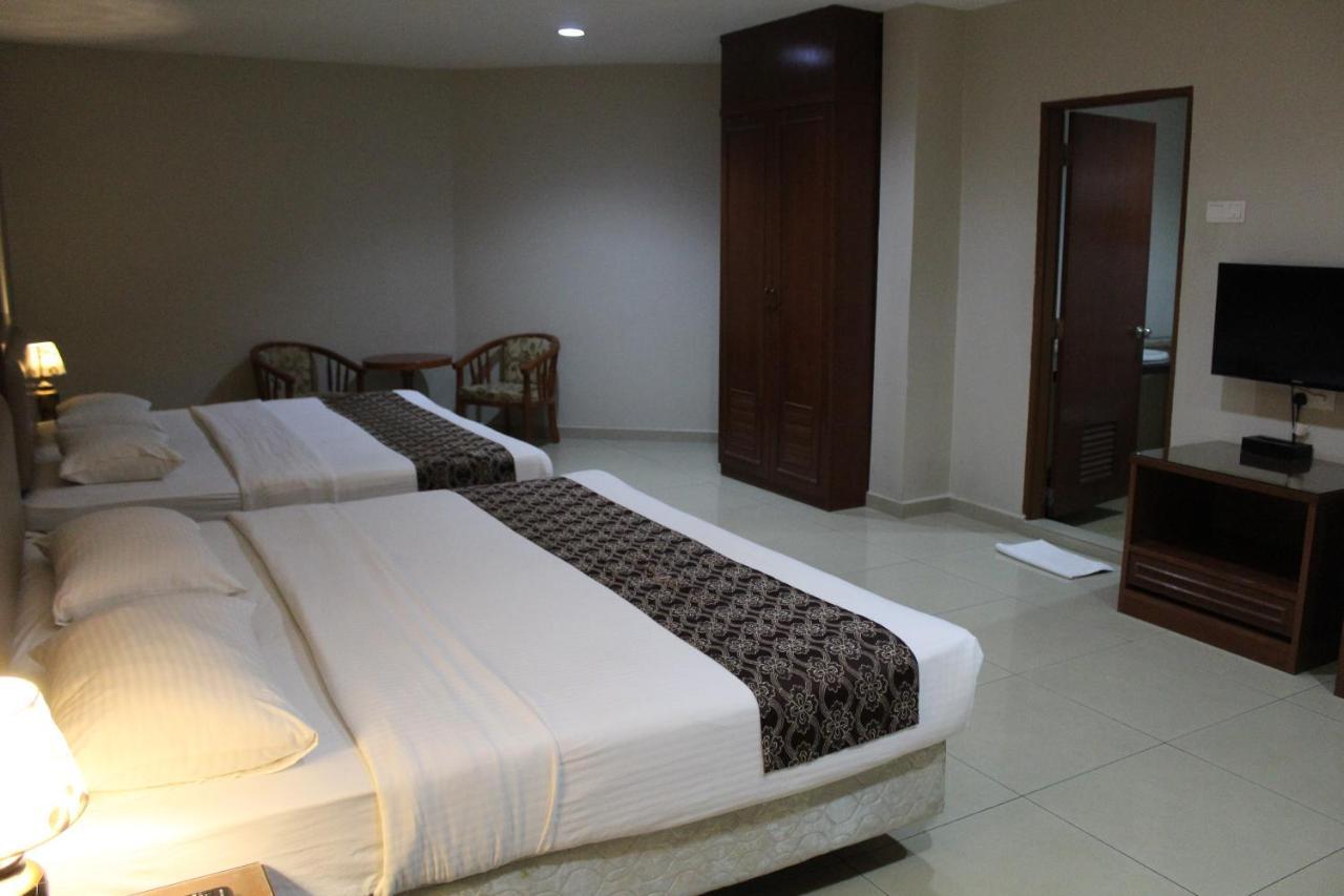 Hotel Palm Inn Butterworth Eksteriør billede