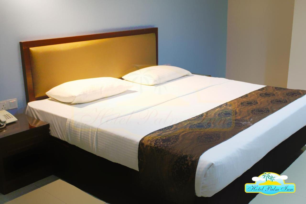 Hotel Palm Inn Butterworth Eksteriør billede