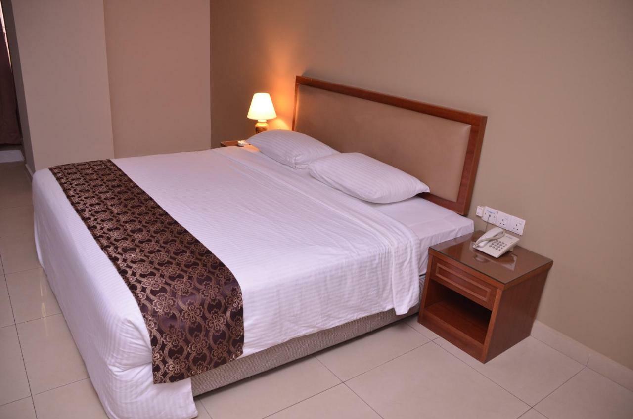 Hotel Palm Inn Butterworth Eksteriør billede