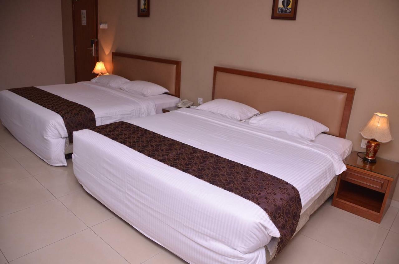 Hotel Palm Inn Butterworth Eksteriør billede